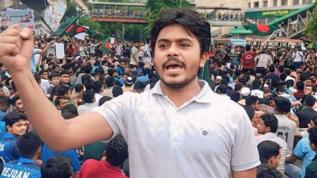 এনসিপি থেকে পদত্যাগ করলেন কেন্দ্রীয় সংগঠক রাকিব